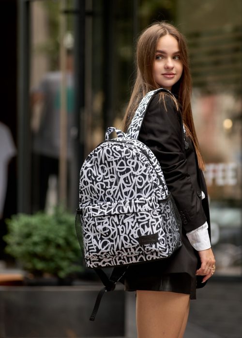 Женский рюкзак Sambag Brix PJT с принтом белый с черным