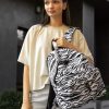 Женский рюкзак Sambag Active с принтом белый с черным