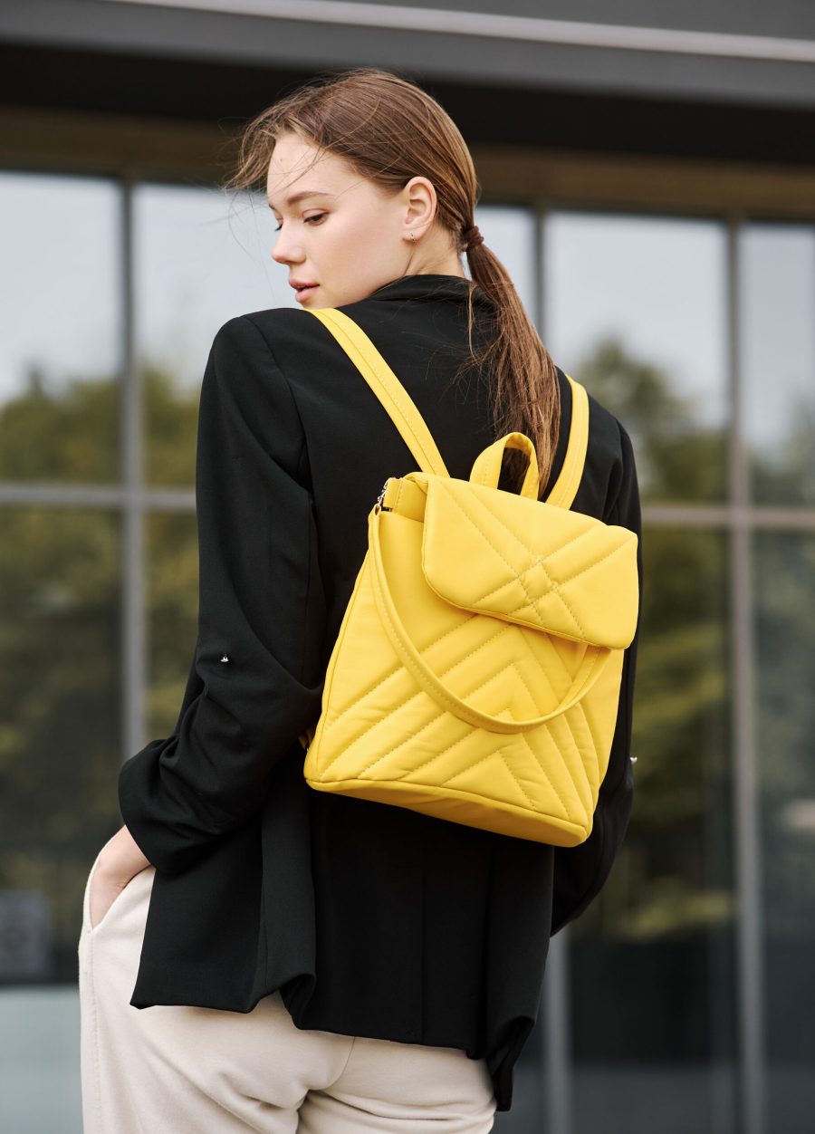 Женский рюкзак-сумка Sambag Loft строченая желтая