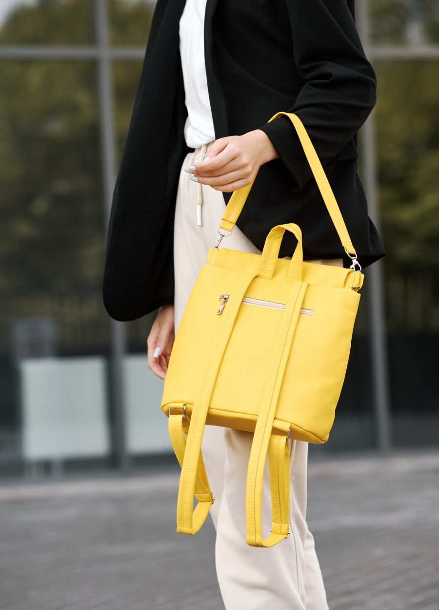 Женский рюкзак-сумка Sambag Loft строченая желтая