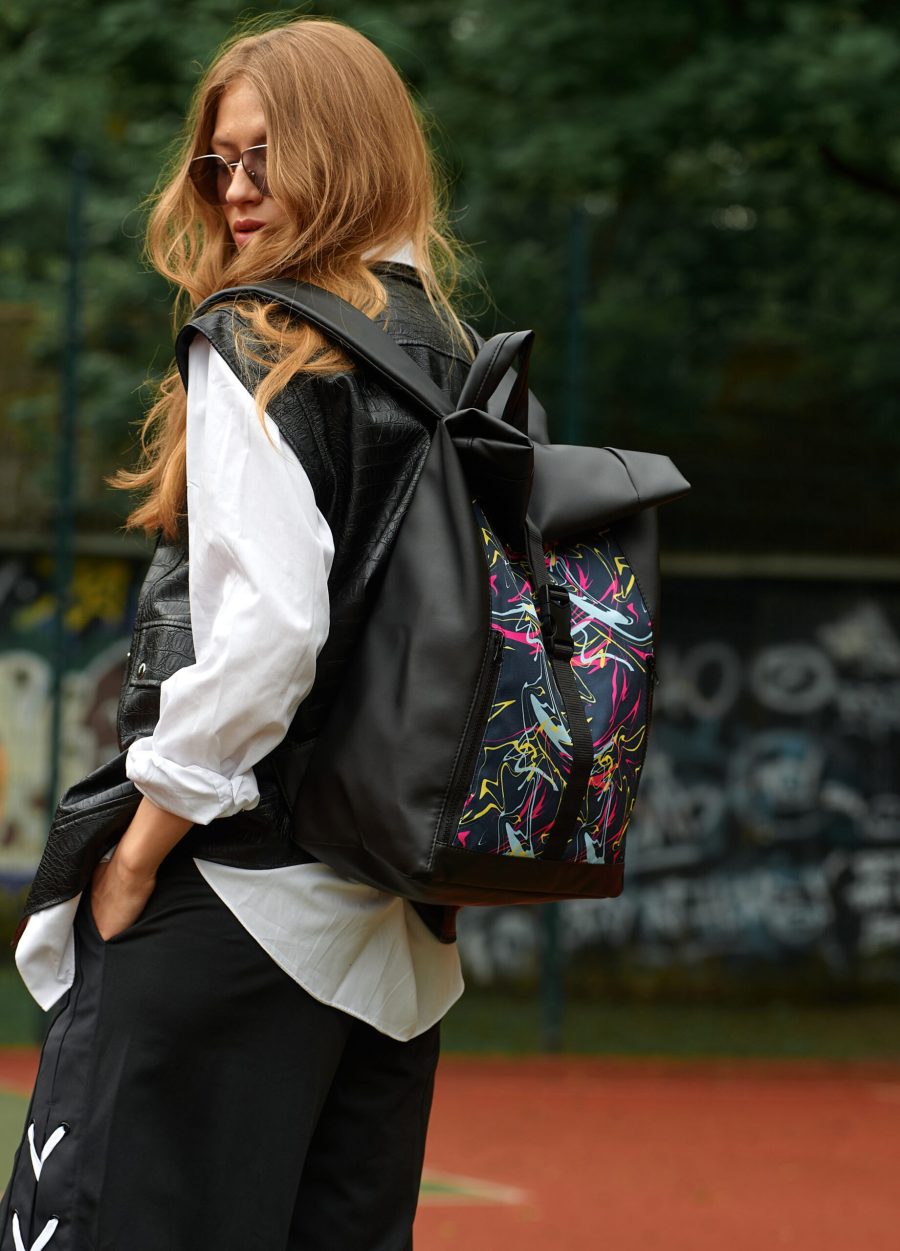 Женский рюкзак Sambag RollTop One с принтом черный
