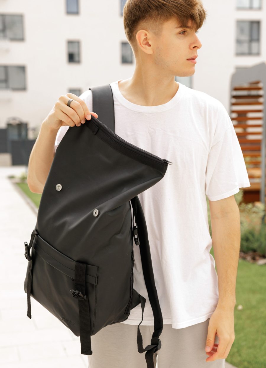 Мужской рюкзак Sambag RollTop Milton черный