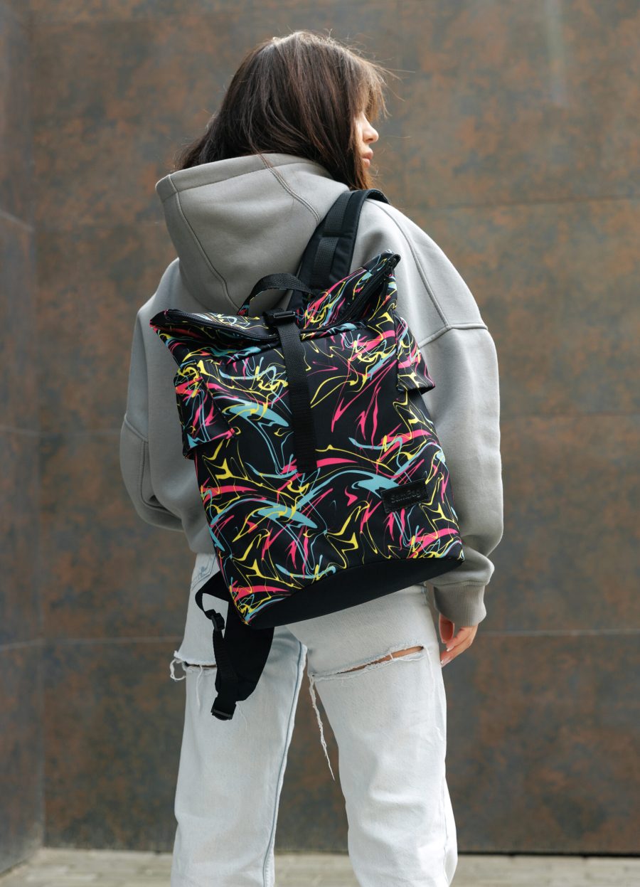 Рюкзак роллтоп жіночий Sambag RollTop KZN з принтом чорний