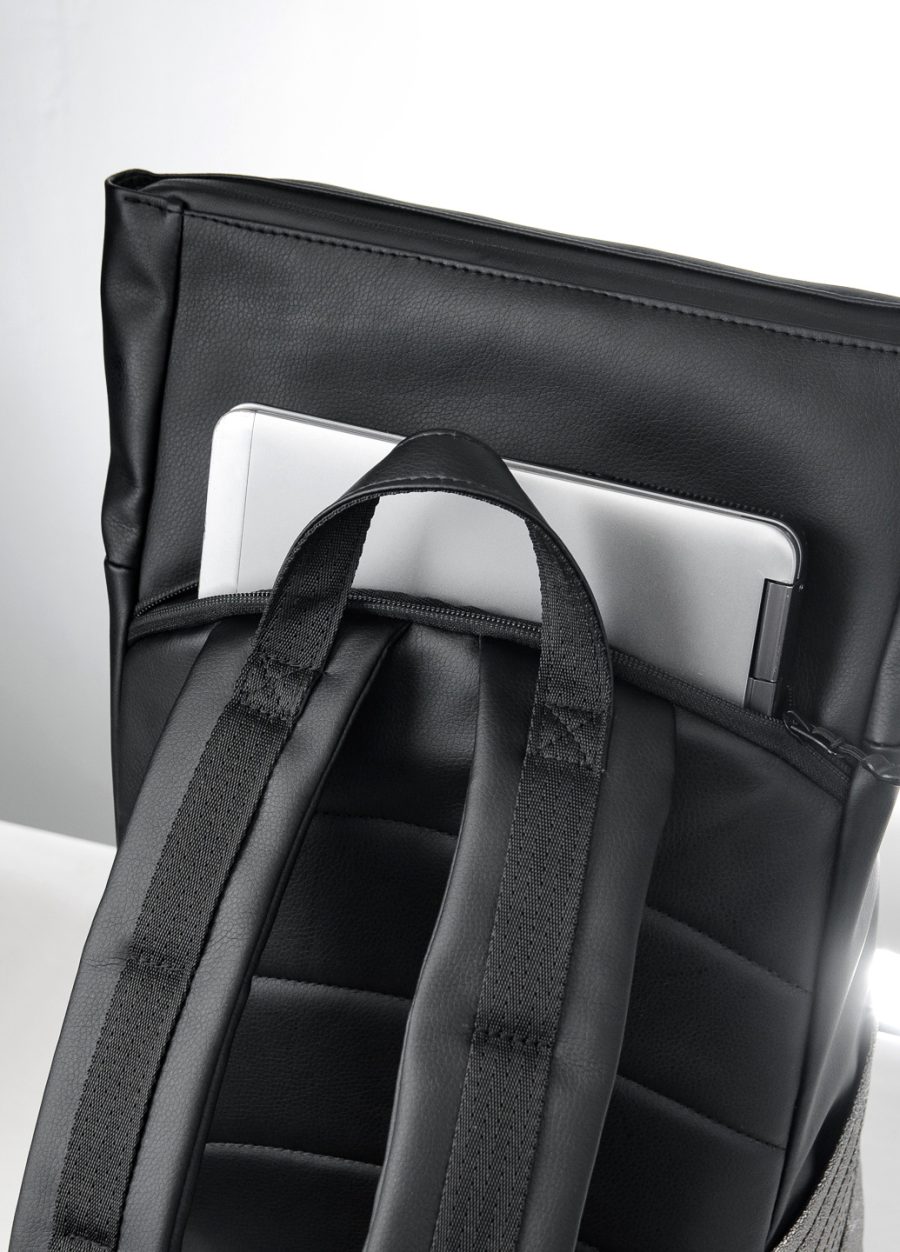 Рюкзак роллтоп жіночий Sambag RollTop MQN чорний зі срібним