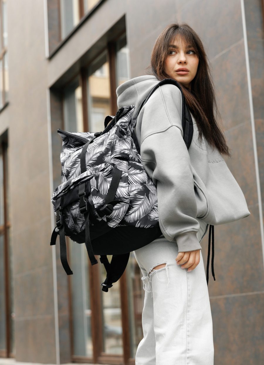 Рюкзак роллтоп жіночий Sambag RollTop Double принт чорний з білим
