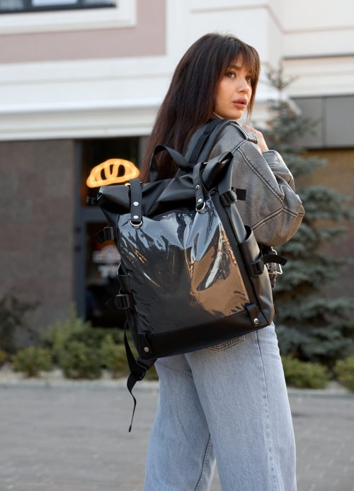 Рюкзак жіночий Sambag RollTop Hacking чорний