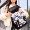 Рюкзак жіночий Sambag Aura чорний з принтом