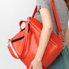 Женский рюкзак-сумка Sambag Trinity красная