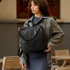 Женский рюкзак-сумка Sambag Trinity крокодил черный