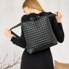 Женский рюкзак Leoma Cubic черный