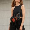 Сумка-бананка жіноча Sambag Dynamicdart чорна з помаранчевим
