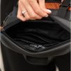 Сумка-бананка жіноча Sambag Dynamicdart чорна з помаранчевим
