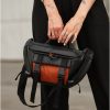 Сумка-бананка жіноча Sambag Dynamicdart чорна з помаранчевим