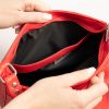 Сумка крос-боді жіноча Sambag Rose Bzn червона