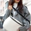 Сумка крос-боді жіноча Sambag Milano молочна