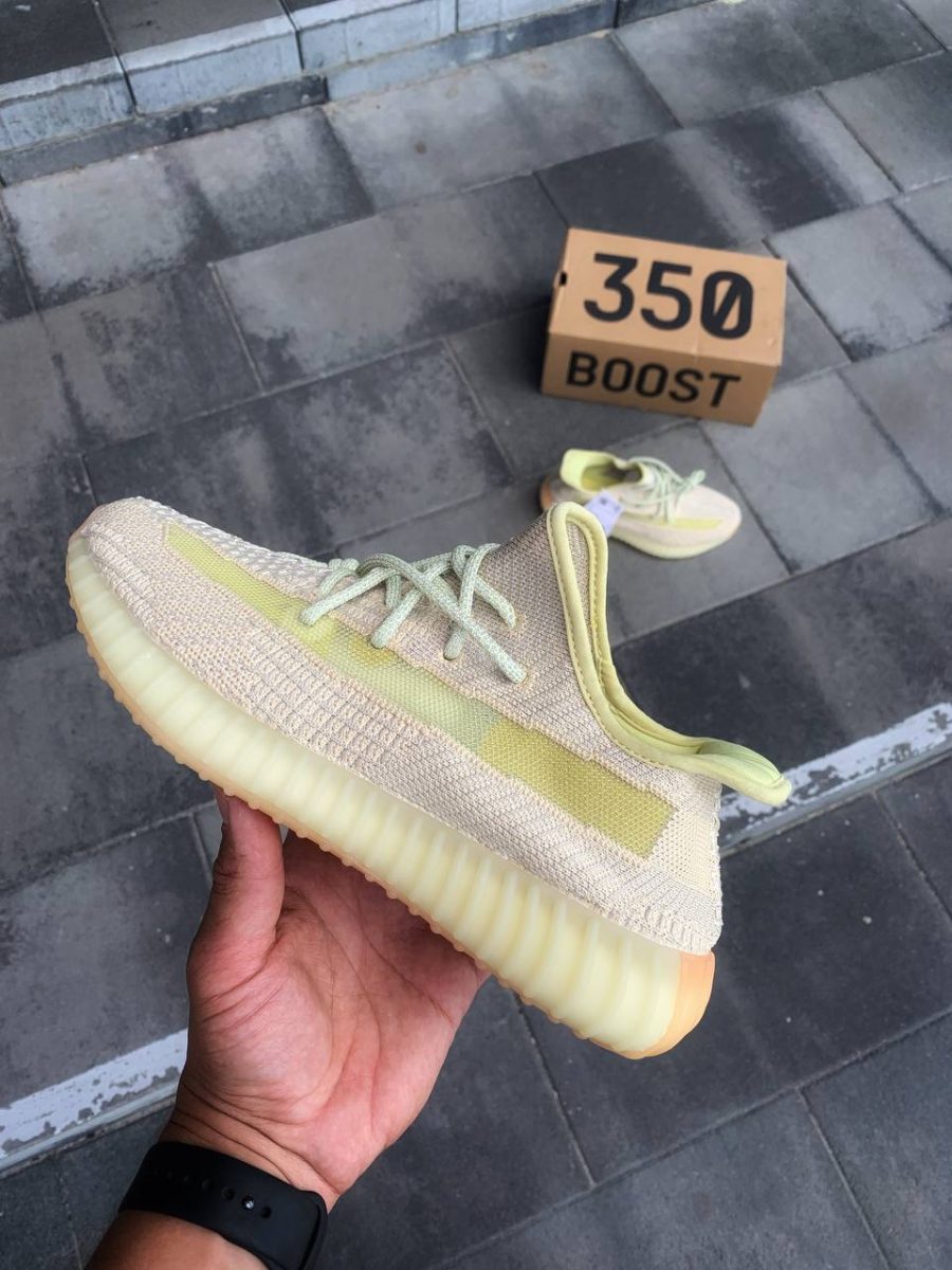 Кроссовки Adidas Yeezy Boost 350 V2 Antlia Reflective