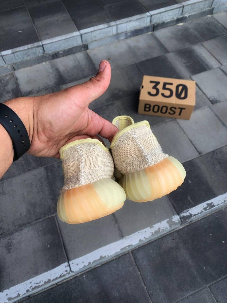 Кроссовки Adidas Yeezy Boost 350 V2 Antlia Reflective