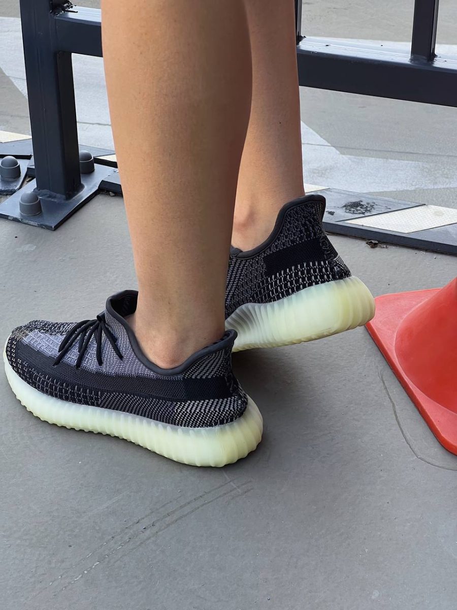 Кросівки Adidas Yeezy Boost 350 V2 Asriel