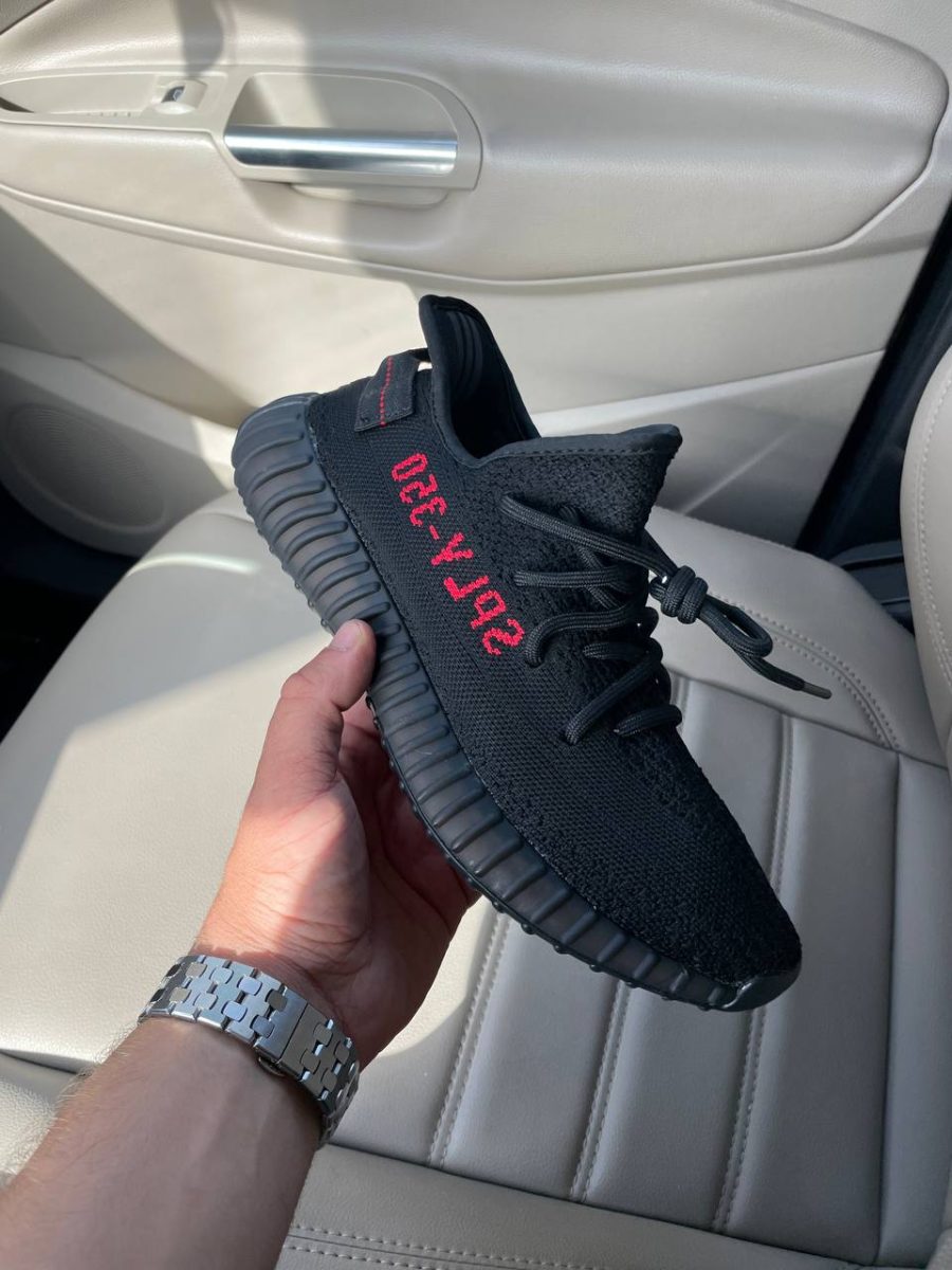 Кросівки Adidas Yeezy Boost 350 V2 Bred