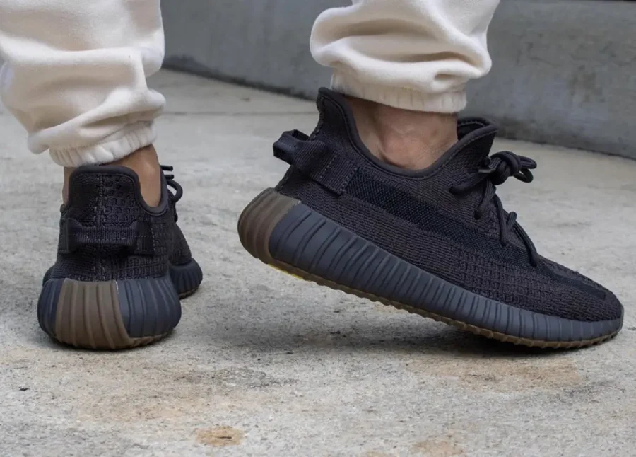 Кросівки Adidas Yeezy Boost 350 V2 Cinder Reflective