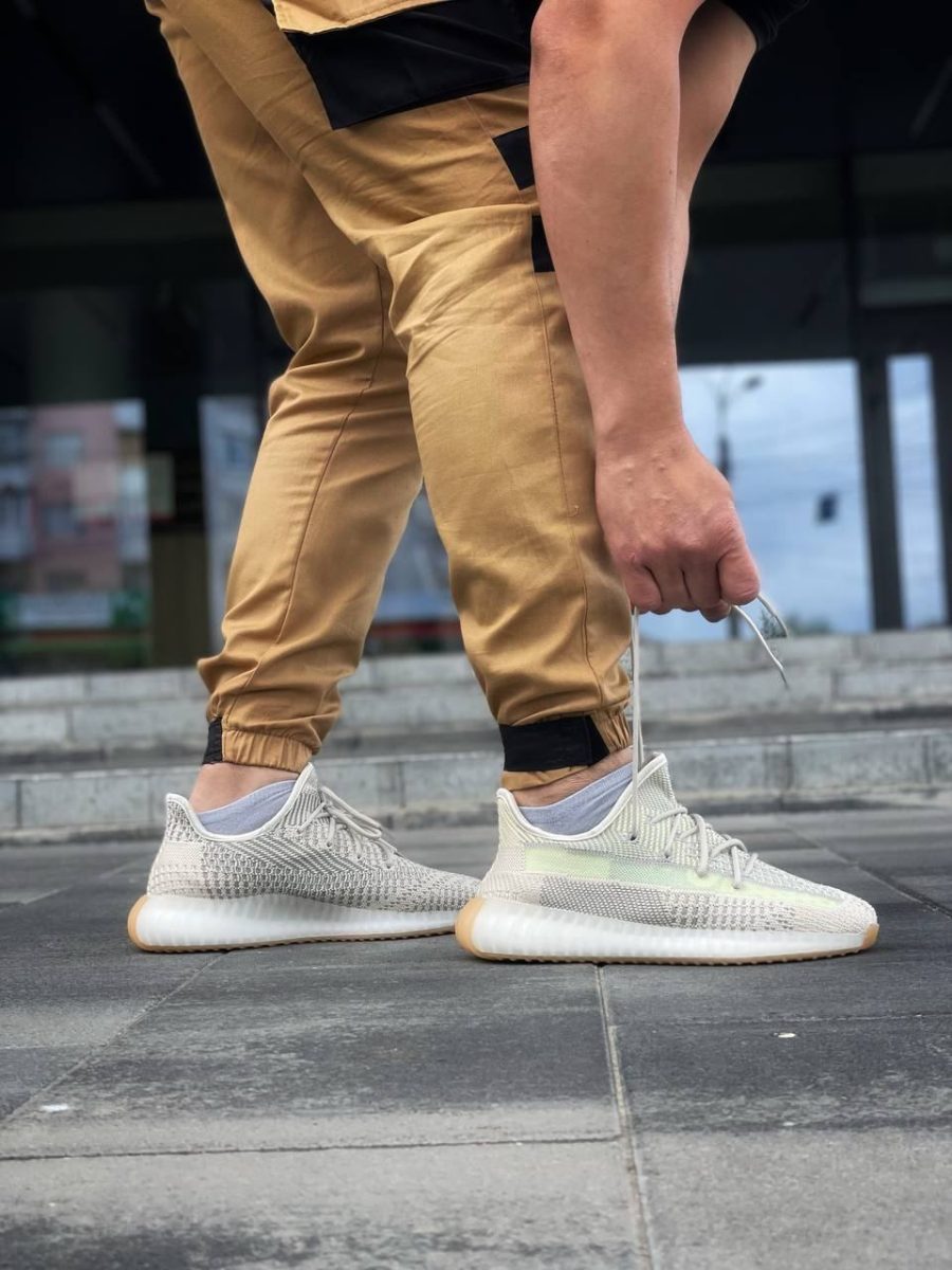 Кросівки Adidas Yeezy Boost 350 V2 Citrin