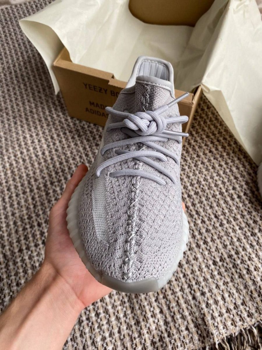 Кроссовки Adidas Yeezy Boost 350 v2 Tail Light