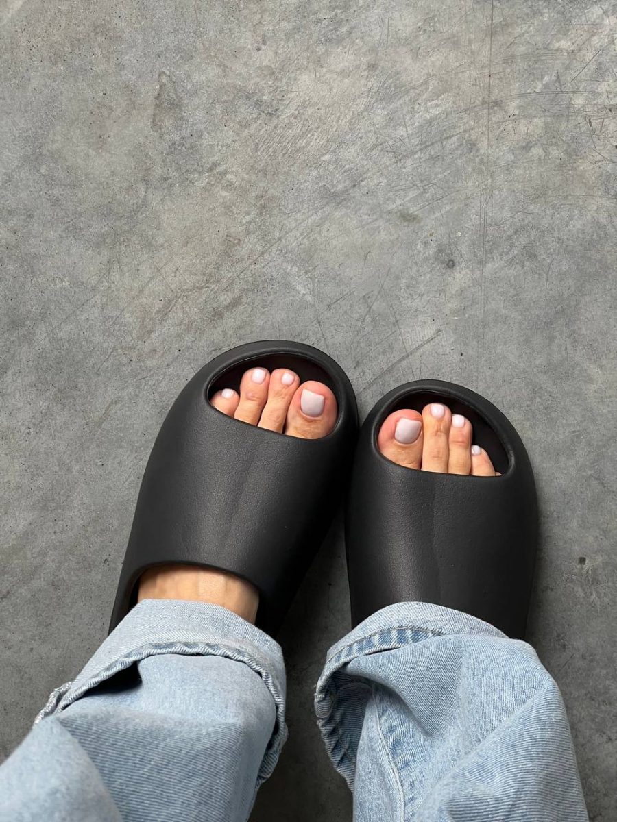 Сланці Adidas Yeezy Slide Black