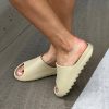Сланцы Adidas Yeezy Slide Bone