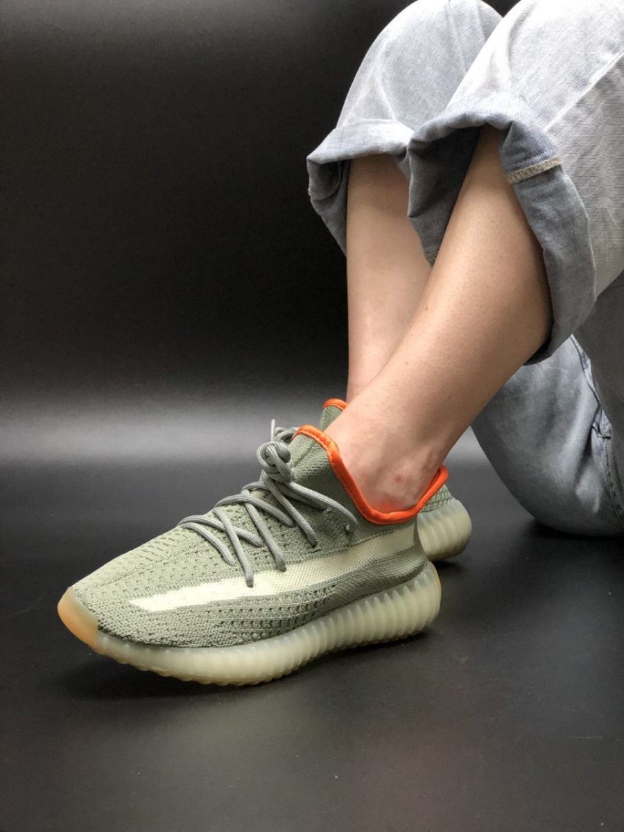 Кроссовки Adidas Yeezy boost 350 V2 Desert Sage Green