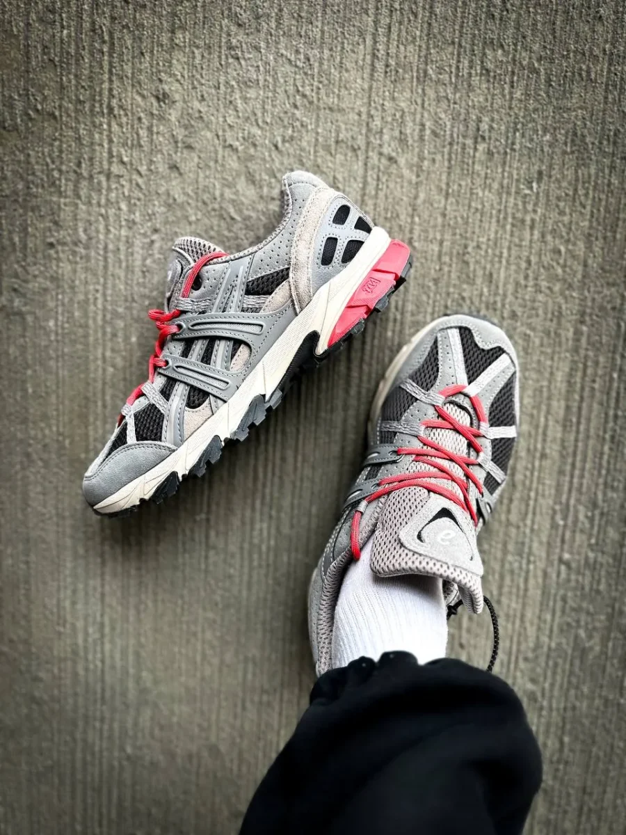 Кроссовки Asics Gel Sonoma 15-50 Clay Grey Pink