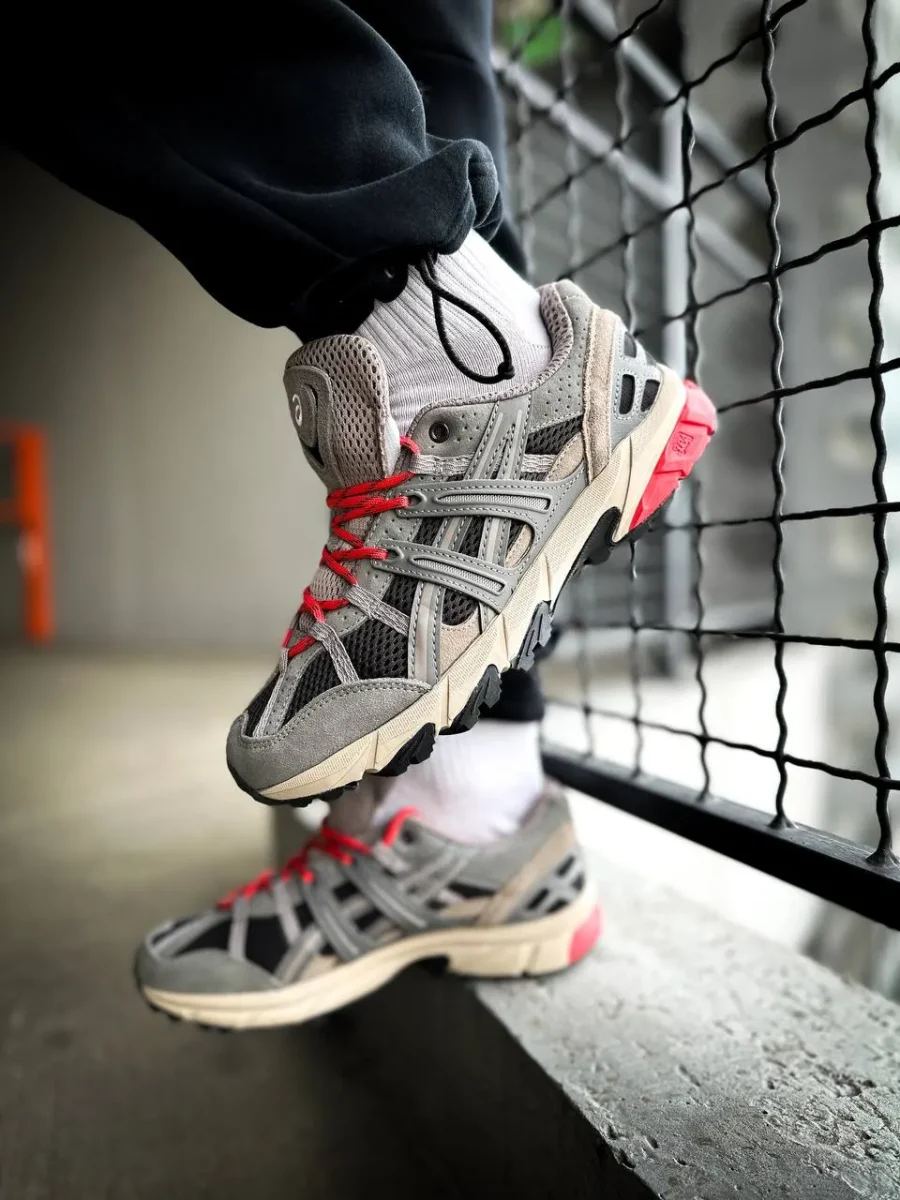 Кроссовки Asics Gel Sonoma 15-50 Clay Grey Pink