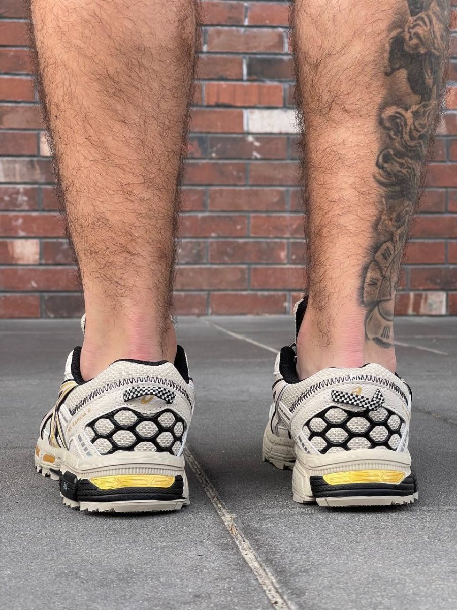 Кросівки Asics Gel Kahana 8 Beige Gold Black