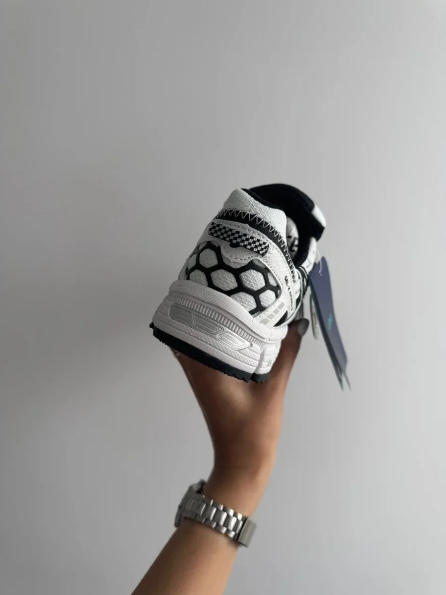 Кросівки Asics Gel-Kahana 8 White Black