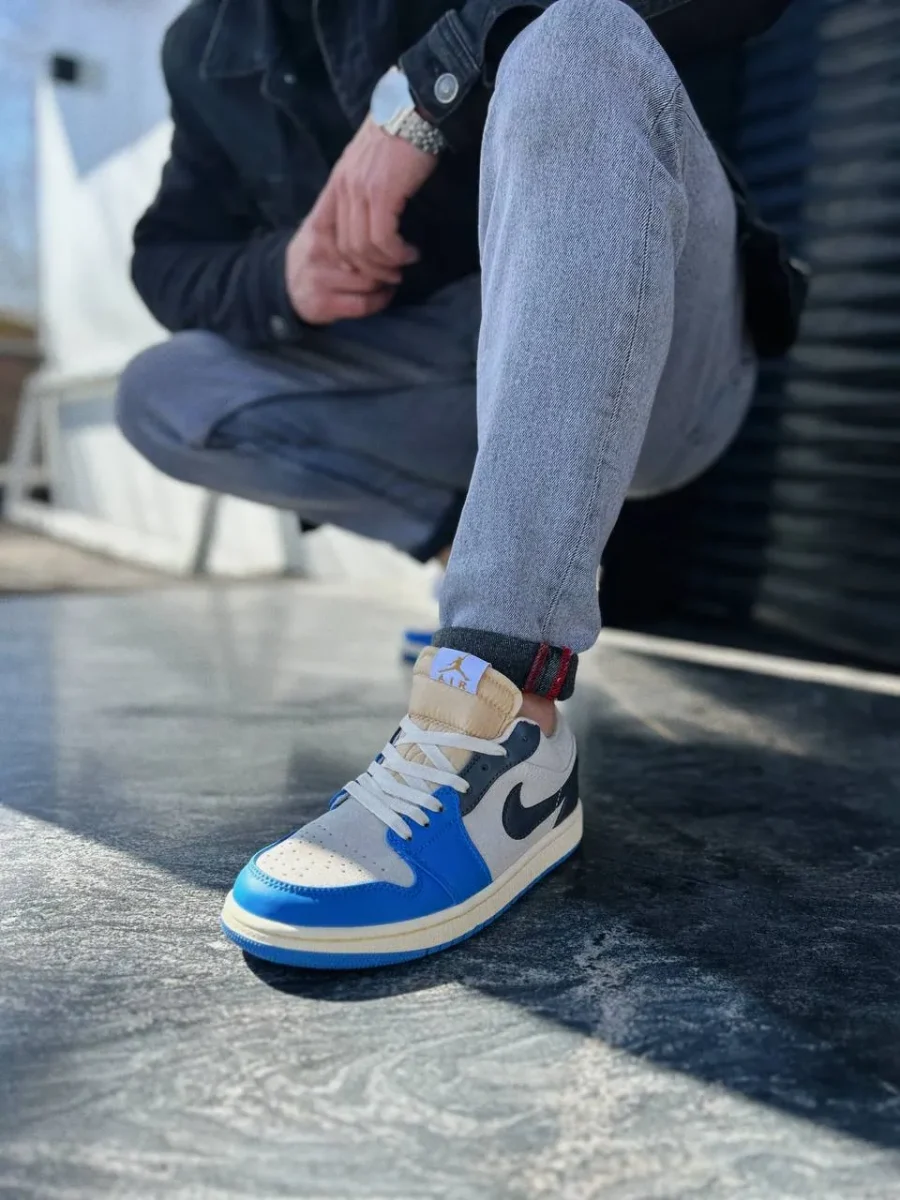 Кросівки Nike Air Jordan 1 Low Tokyo 96 Vintage UNC