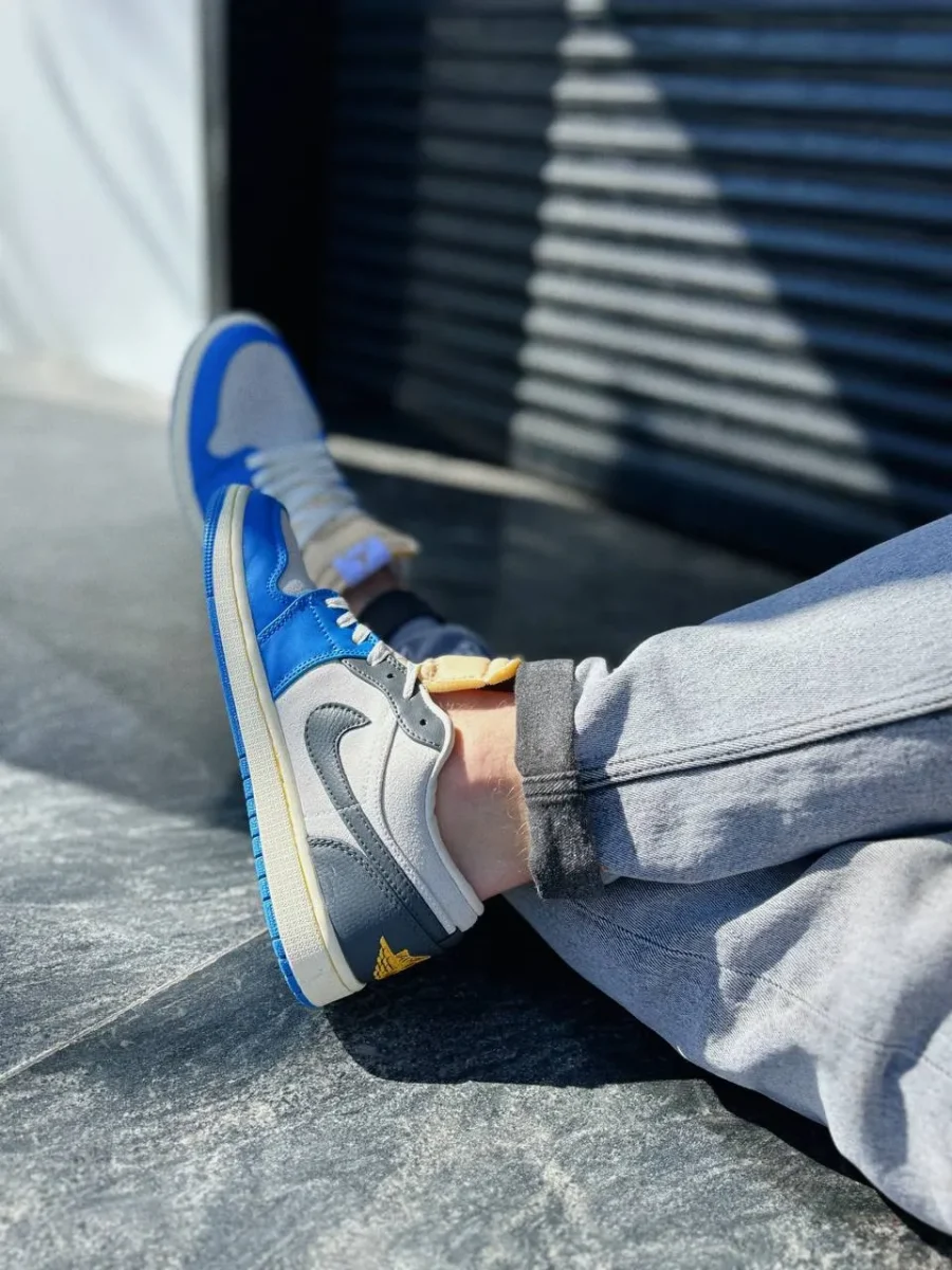 Кросівки Nike Air Jordan 1 Low Tokyo 96 Vintage UNC
