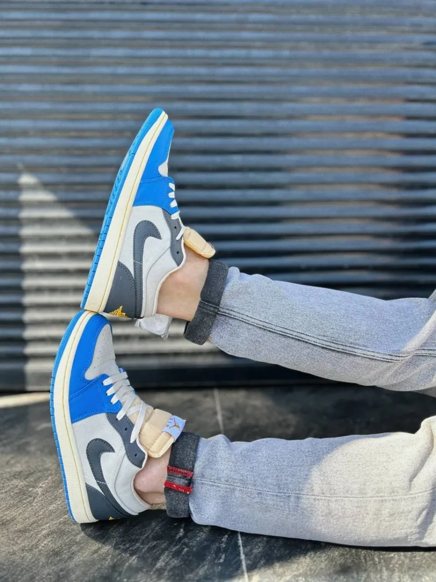 Кросівки Nike Air Jordan 1 Low Tokyo 96 Vintage UNC