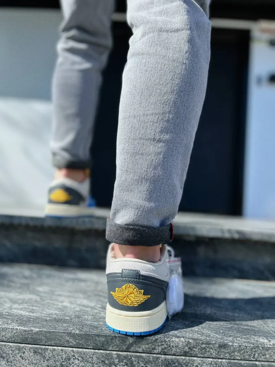 Кросівки Nike Air Jordan 1 Low Tokyo 96 Vintage UNC