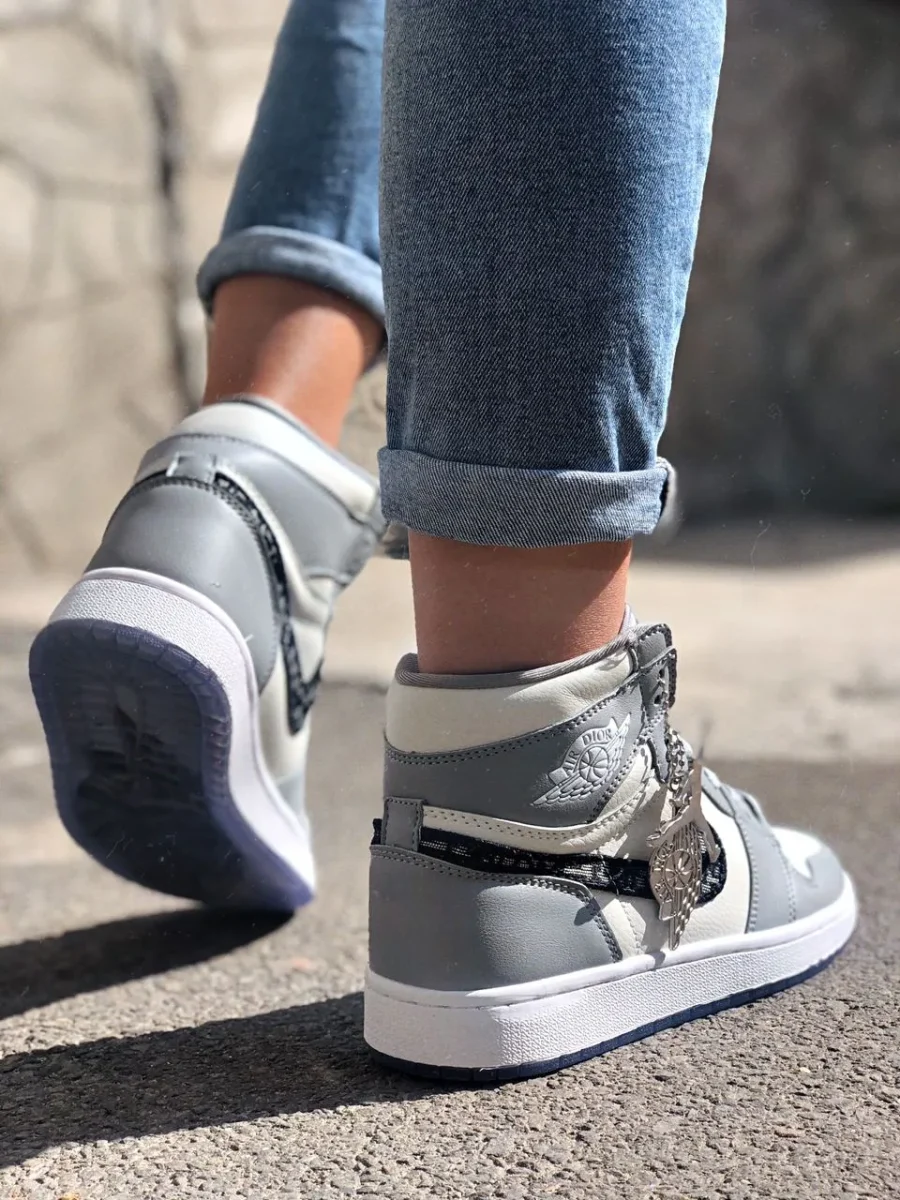 Кросівки Nike Air Jordan 1 Retro High Dior