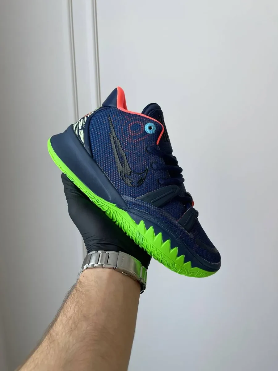Кросівки Nike Kyrie 7 Anime