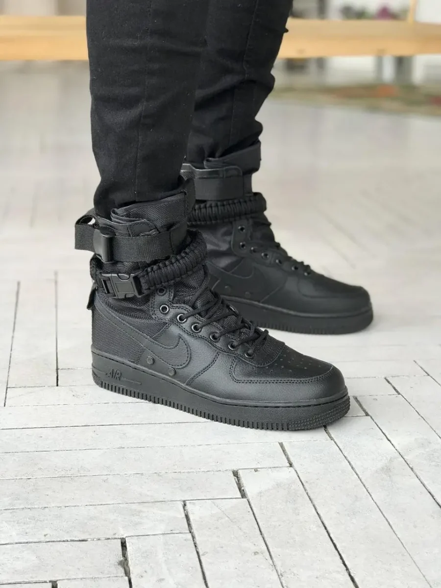 Кросівки Nike Special Field Air Force 1 High Triple Black