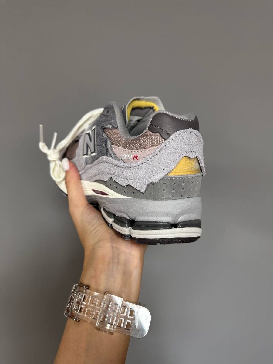 Кросівки New Balance 2002R Dusty Lilac
