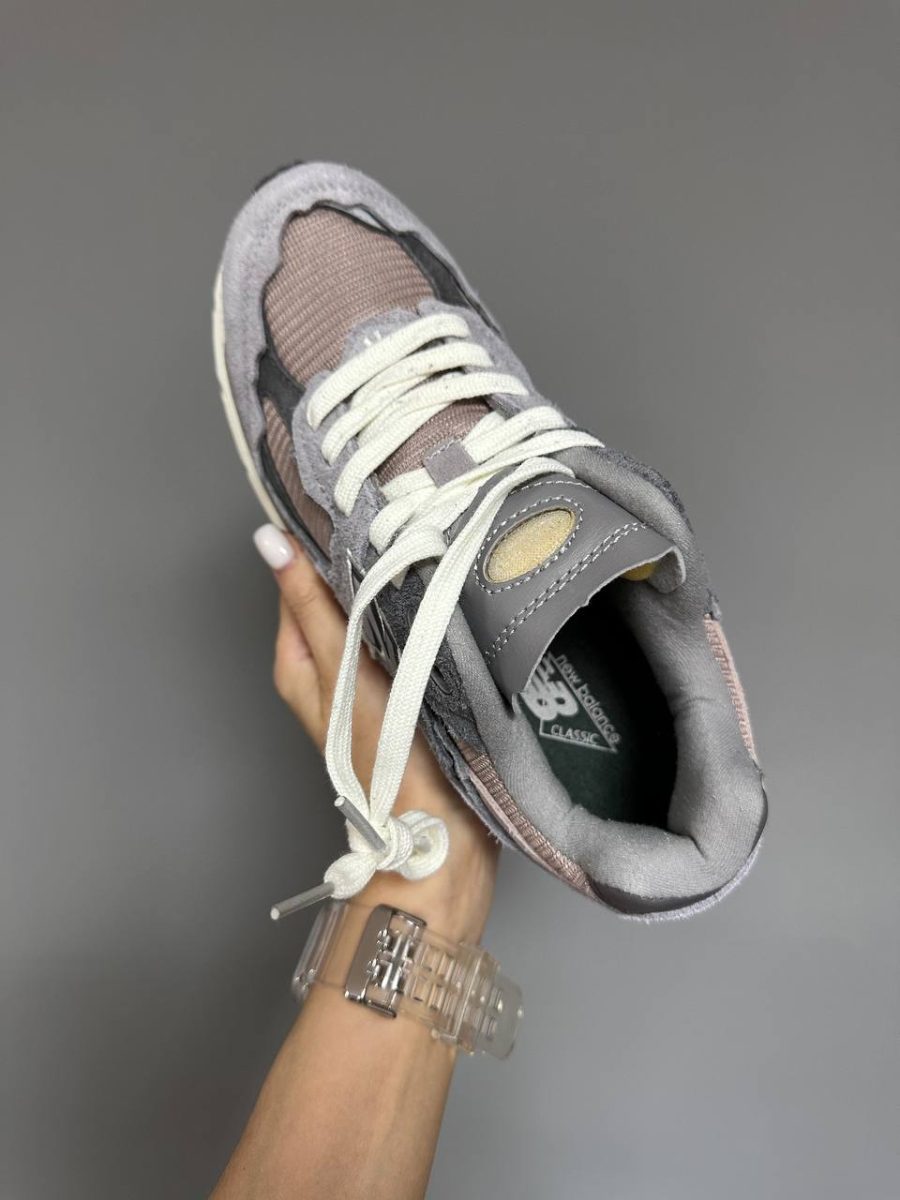 Кросівки New Balance 2002R Dusty Lilac