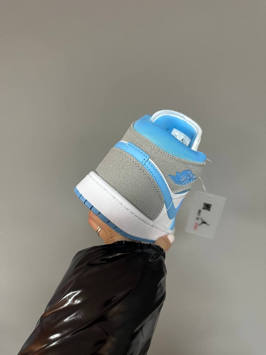 Кросівки Nike Air Jordan Retro 1 Mid Blue/Grey