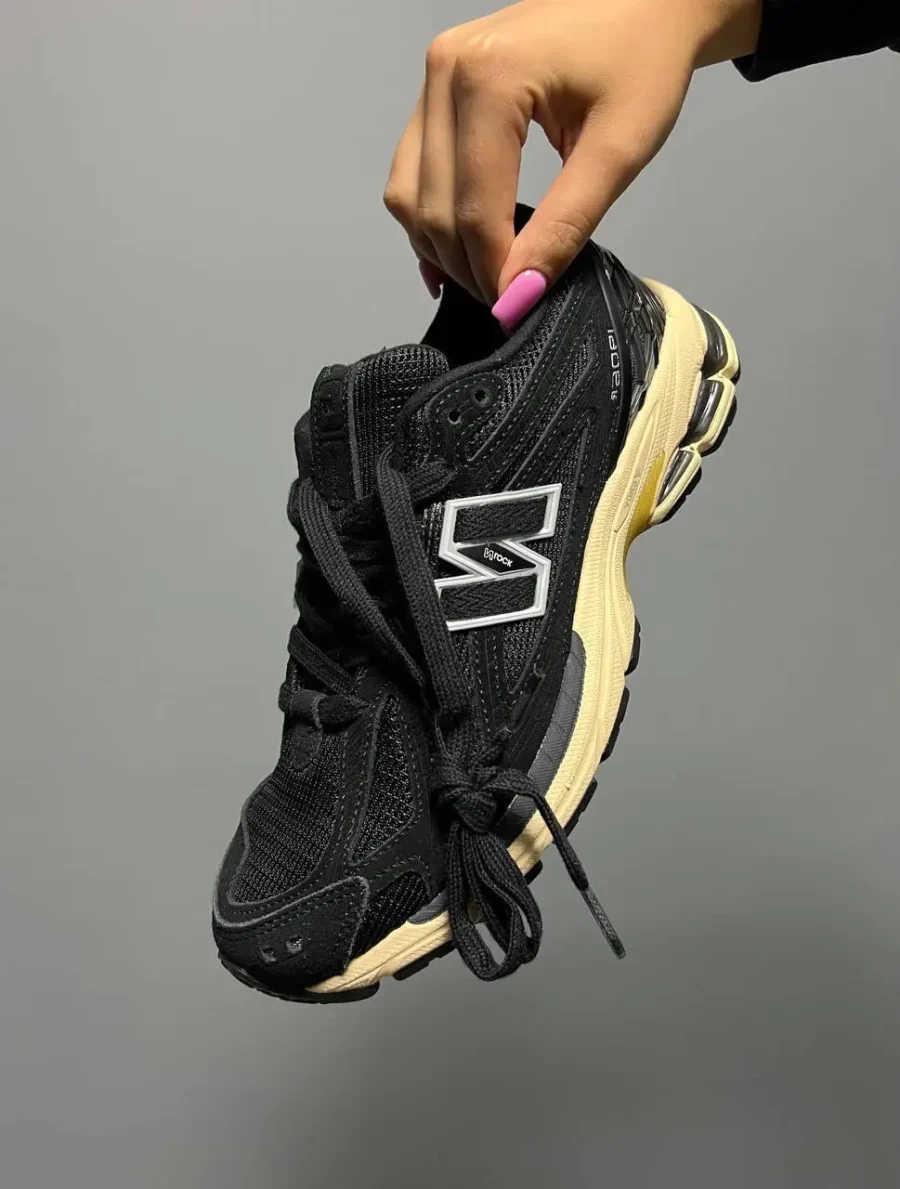 Кросівки New Balance 1906R Black Taos Taupe