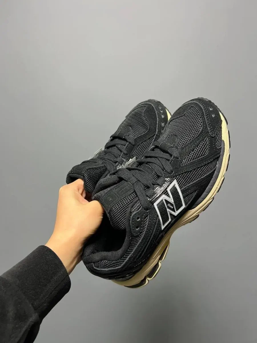 Кросівки New Balance 1906R Black Taos Taupe