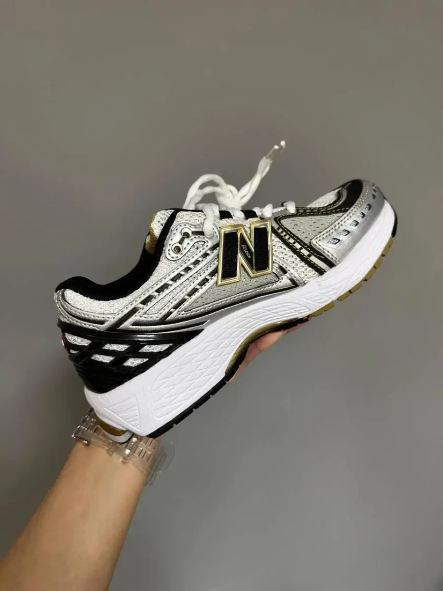 Кроссовки New Balance 1906R White/Gold