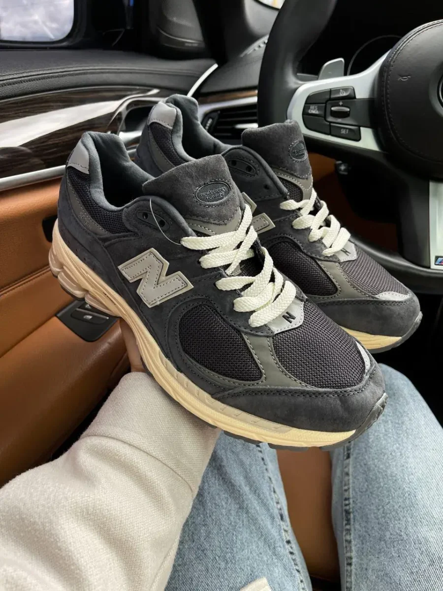 Кроссовки New Balance 2002R Phantom