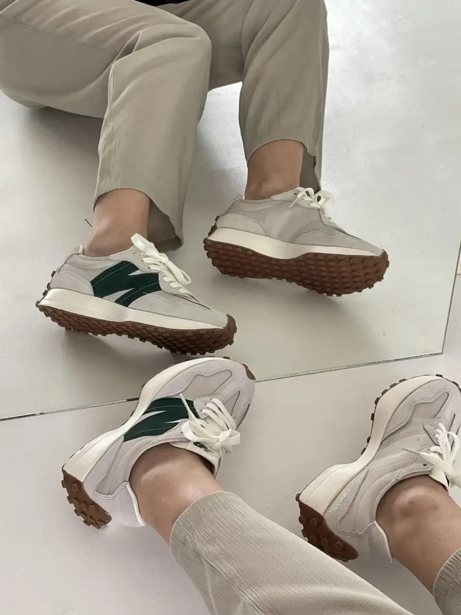 Кросівки New Balance 327 Timberwolf Green