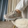 Кроссовки New Balance MR530SH White/Beige