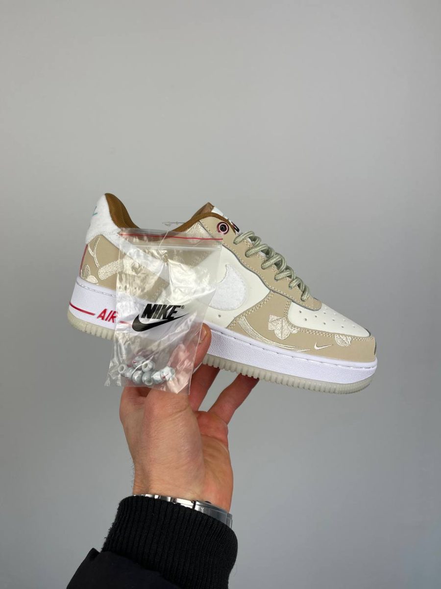 Кросівки Nike Air Force 1 07 LX Year Of The Rabbit